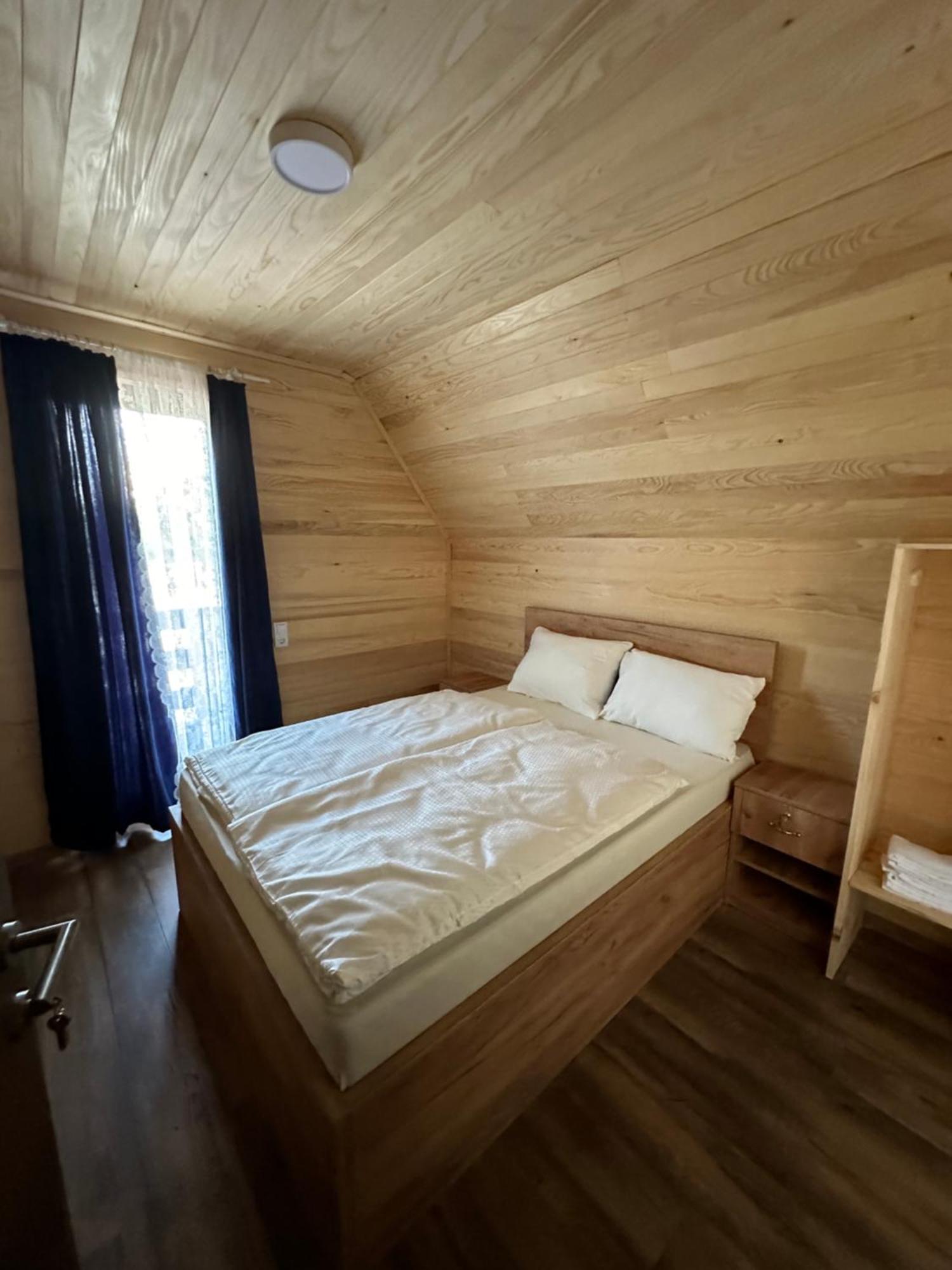 Bungalow House - 5 Rooms Zolaci Exteriör bild
